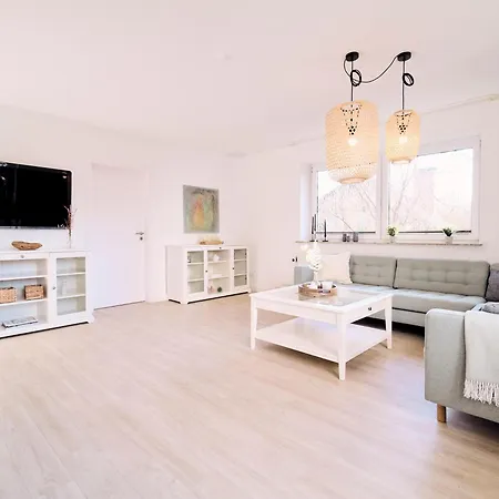 Gilde Hyggelig Mit Blick Ins Grüne * Glücksburg